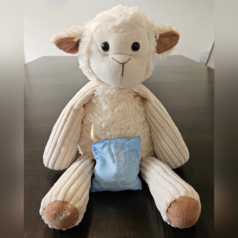 Scentsy Buddy Lenny The Lamb Plush With Scent Pack